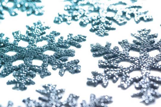 snow-flakes-christmas-wallpaper