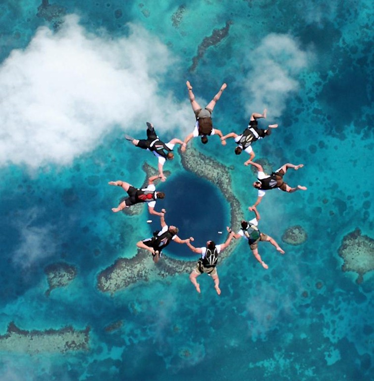 GREAT-BLUE-HOLE-Image-2.jpg